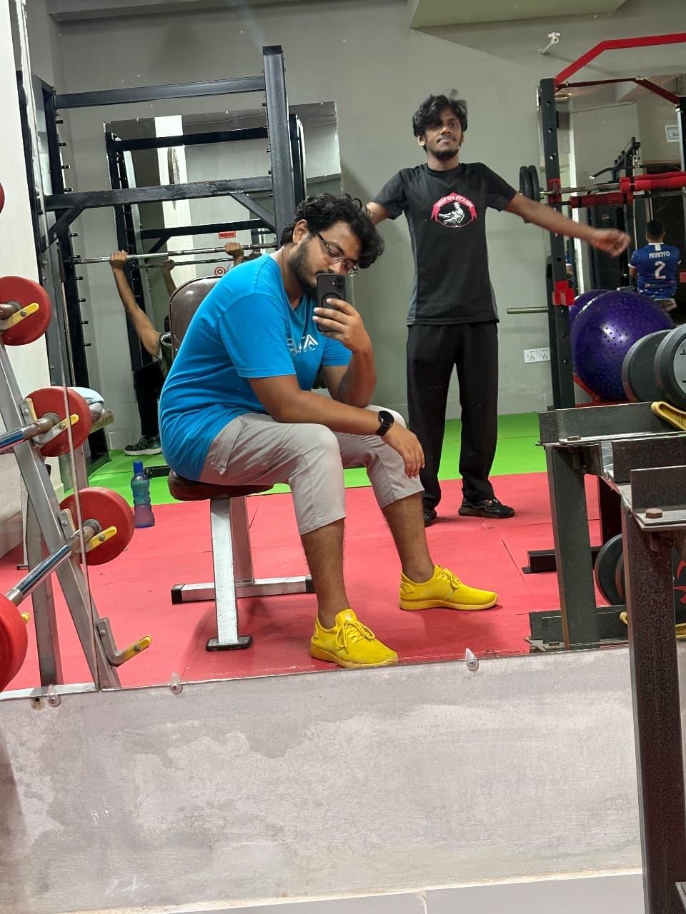ভালো জিম। preview